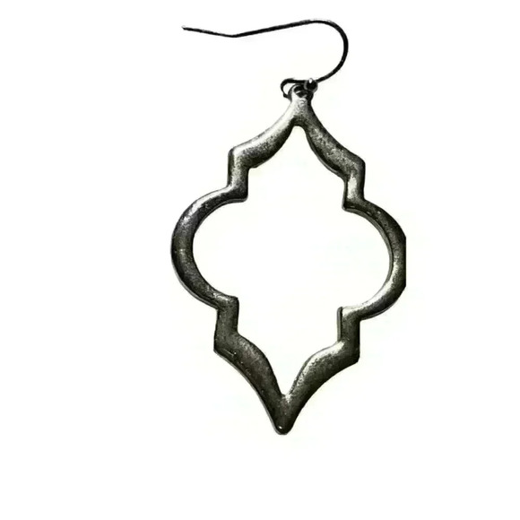 Moroccan Style Dangle Earrings - Picture 2 of 3